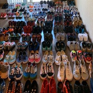 DS, VNDS, great condition sneaks sz. 8.5/8/9